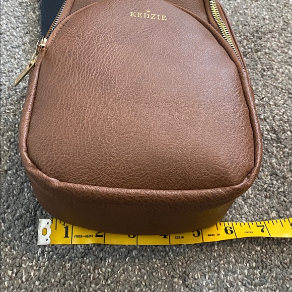 Kedzie Chestnut Sling Bag - Picture 9 of 10